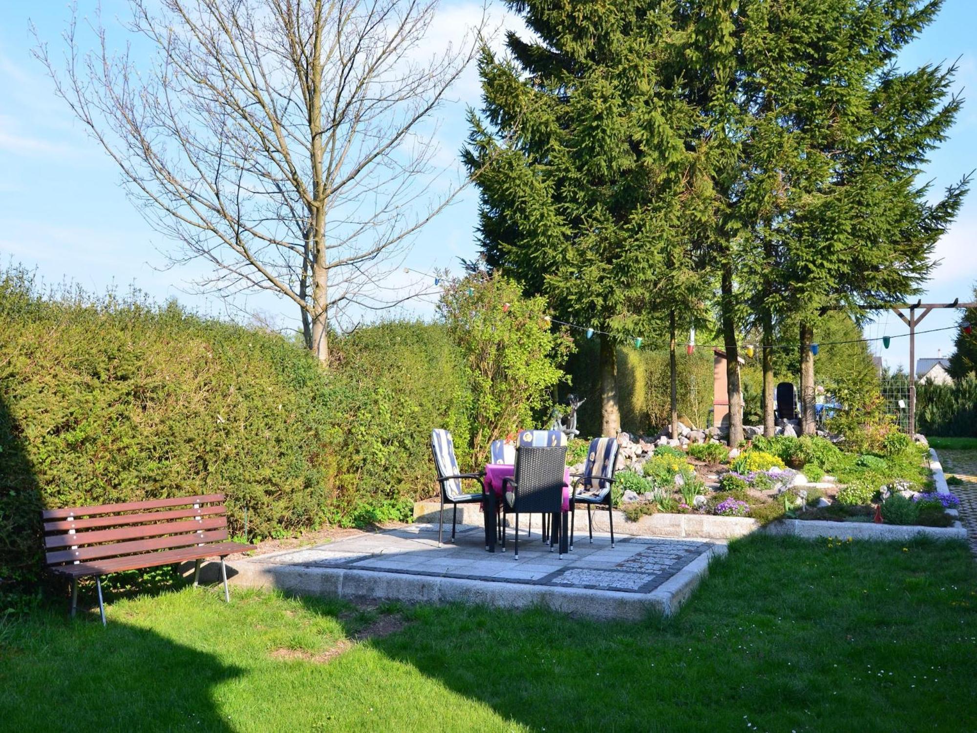 Holiday Home With Garden Neustadt am Rennsteig Exterior foto